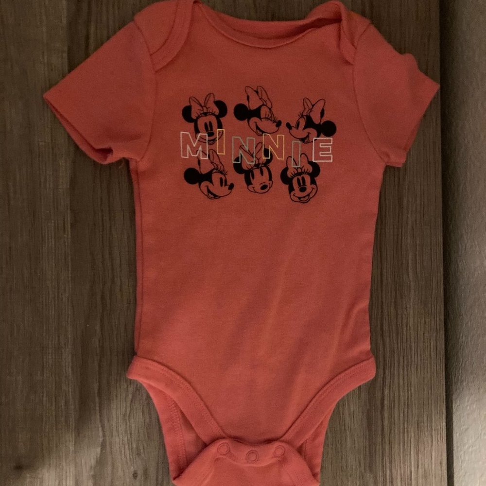 Disney Classic Minnie Mouse Bodysuit 6 Months Pink Jumping Beans Baby Bean Line